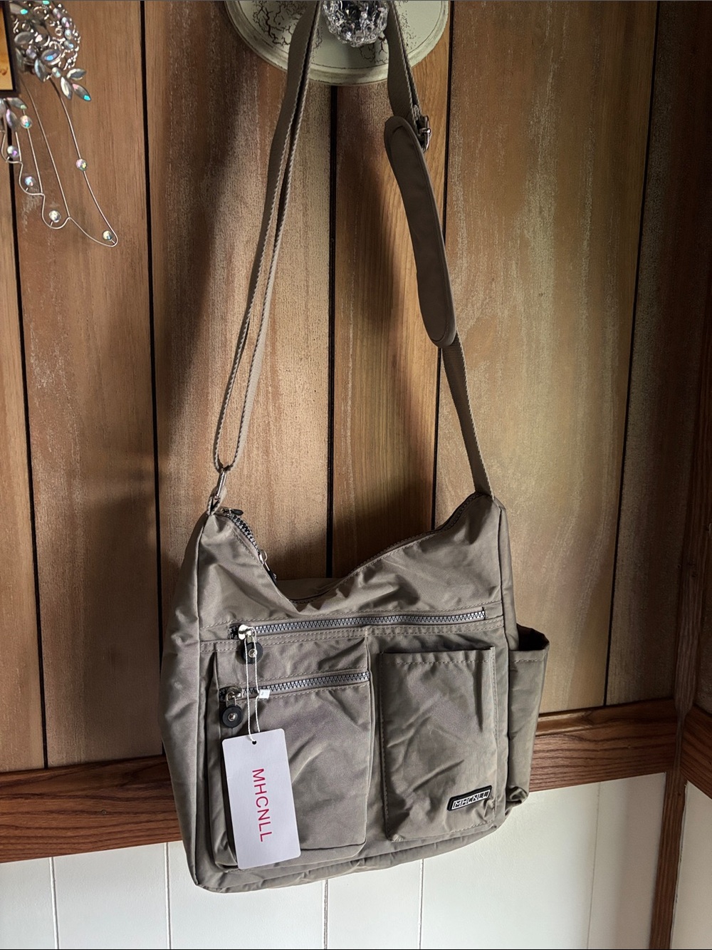 Everyday Crossbody Bag in Taupe